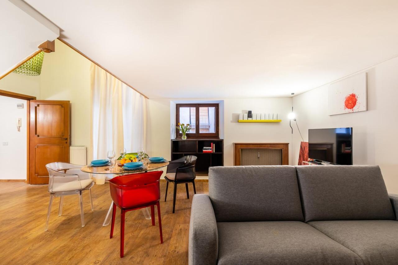 Rotonda 23 - Loft In Pantheon Apartment Rome Bagian luar foto